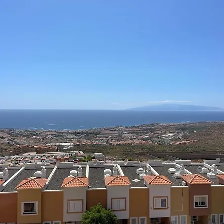Sunset View 2 Bedroom 公寓 *